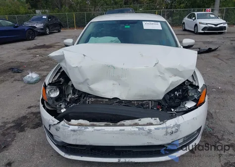 2015 Volkswagen Passat 1.8T Limited Edition from USA, damaged, VIN 1VWAT7A36FC081720